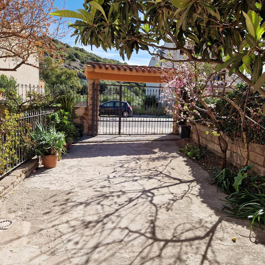 Appartamento Casa Vostra Bosa Exterior foto